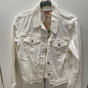 Levi’s White Denim Jacket, Sz Large, NWT